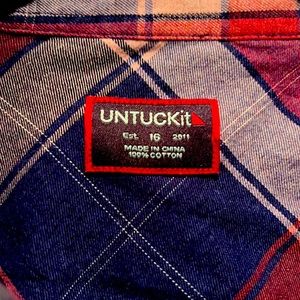 Genuine UNTUCKit Men’s size 16 long sleeve button up shirt.